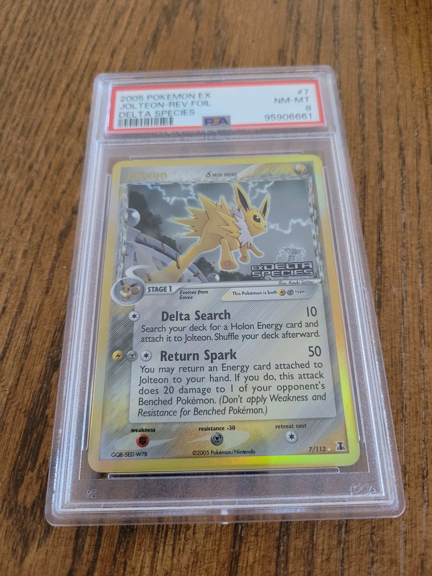 Jolteon 7/113 Stamped Reverse Holo/Foil 2005 EX Delta Species 7/113 PSA 8